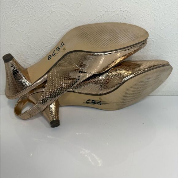 BCBG Paris Gold Textured Snakeskin Slingback Heels 7.5 GUC - Picture 5 of 5